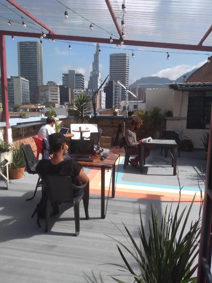 Hostal R10 Bogota Exterior photo